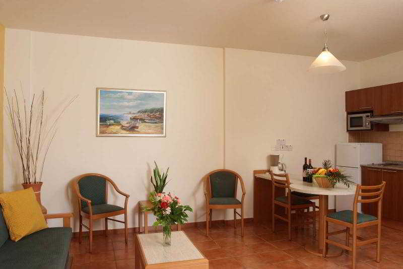 Atlantica Panthea Resort Agia Napa Exterior foto